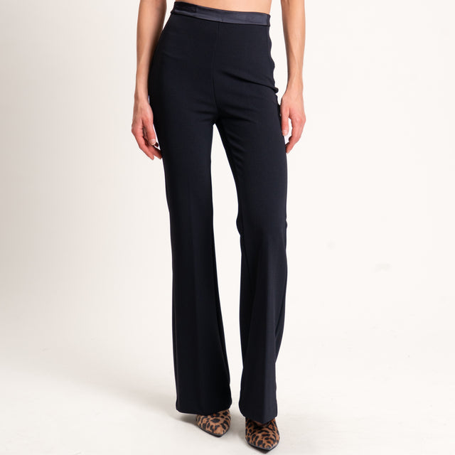 Vicolo-Pantalone crêpe bootcut elasticizzato - nero