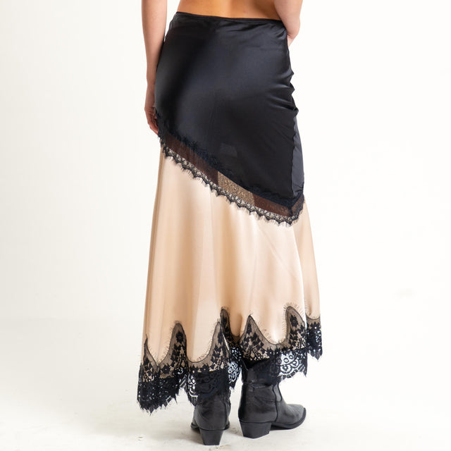 Vicolo- Gonna in satin con pizzo spacco laterale - nero/avorio