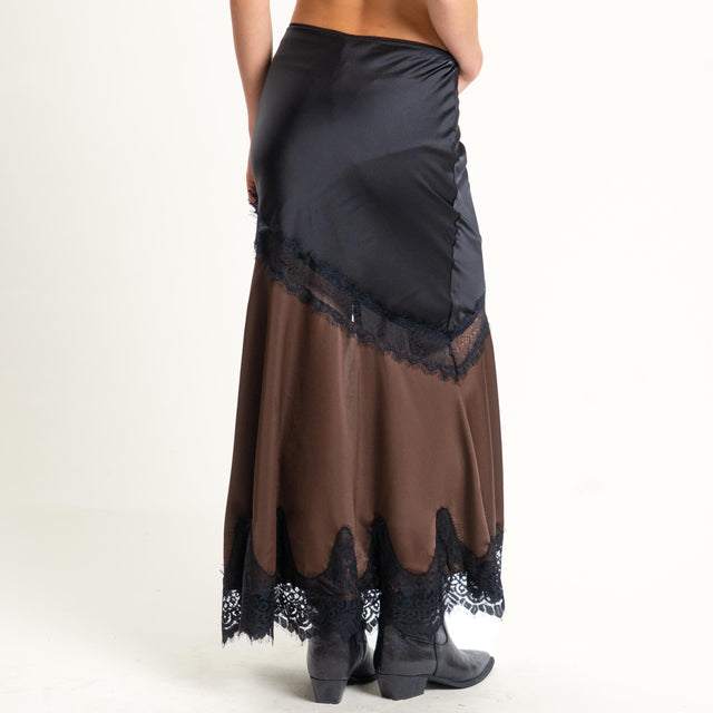 Vicolo- Gonna in satin con pizzo spacco laterale - nero/moro