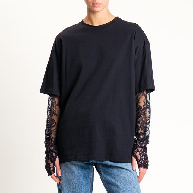 Vicolo- T-shirt manica doppio tessuto in pizzo - nero