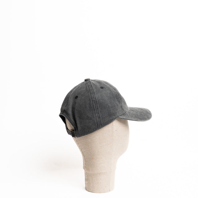 W by Whitemood- Berretto stone washed - grey