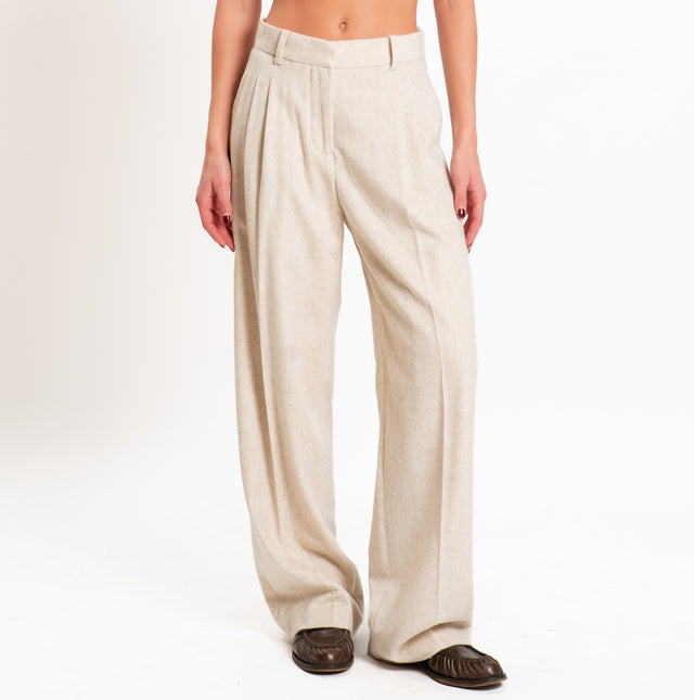 Wu'side-Pleated wool/cashmere trousers - ivory