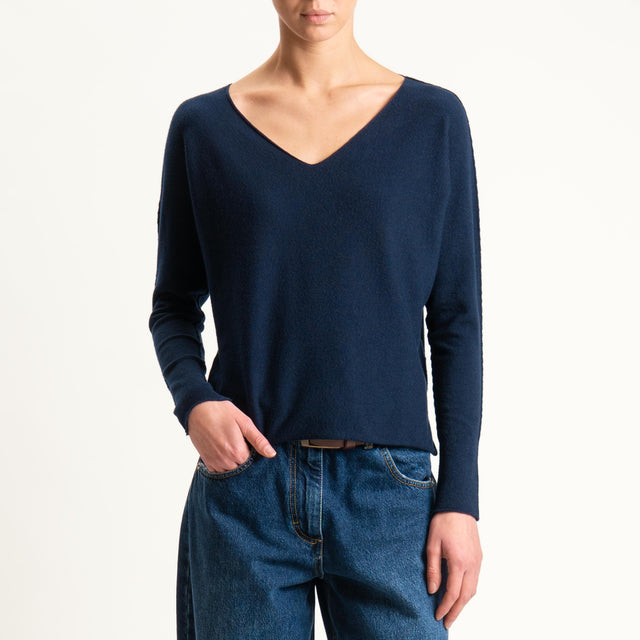 Zeroassoluto-Maglia scollo v con spacchi - blu