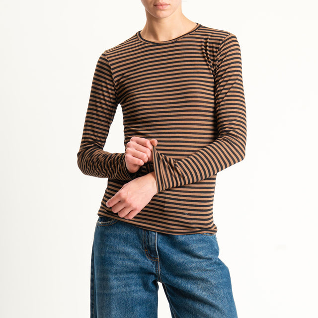 Zeroassoluto-T-shirt girocollo MISTO CASHMERE ultra light - cuoio/nero