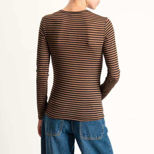 Zeroassoluto-T-shirt girocollo MISTO CASHMERE ultra light - cuoio/nero