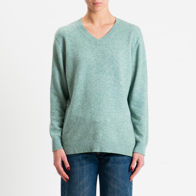 Zeroassoluto-Maglia scollo v regular fit - salvia