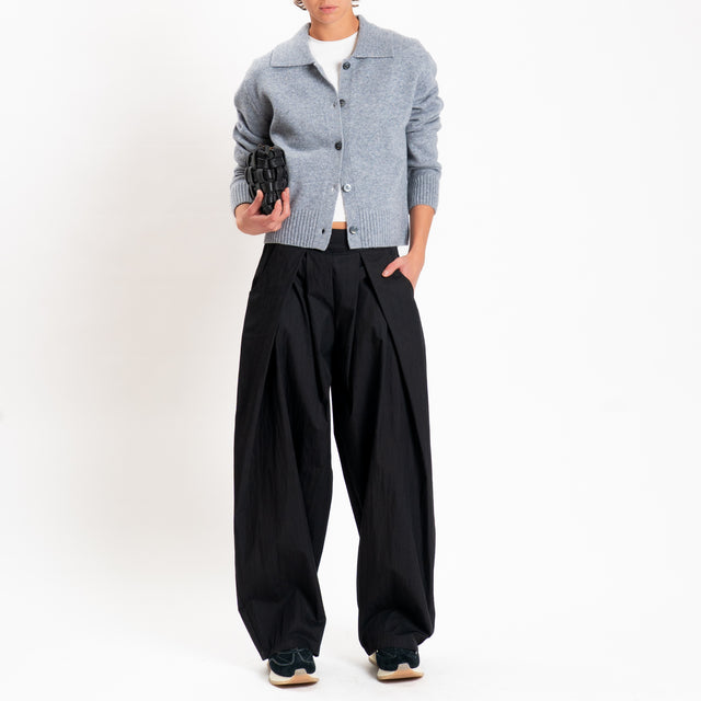 Zeroassoluto-Pantalone piega davanti elastico dietro - nero