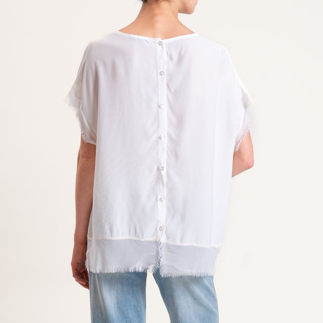 Zeroassoluto-Blusa in viscosa bordi sfrangiati bottoni dietro - panna