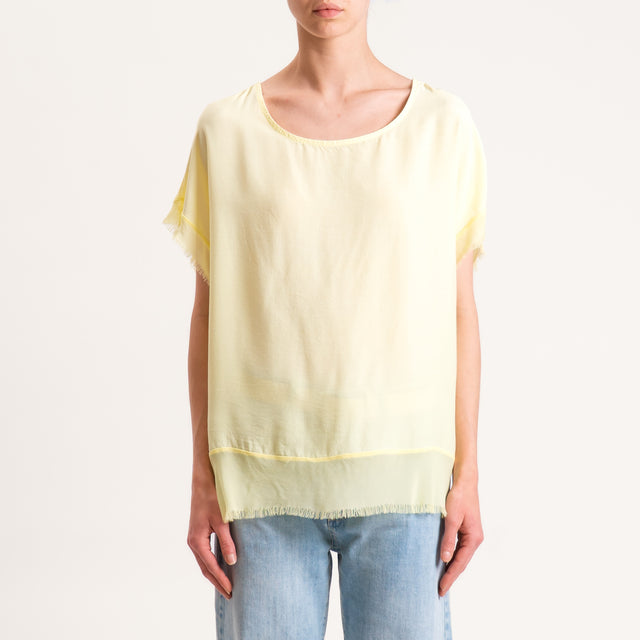 Zeroassoluto-Blusa in viscosa bordi sfrangiati - mimosa