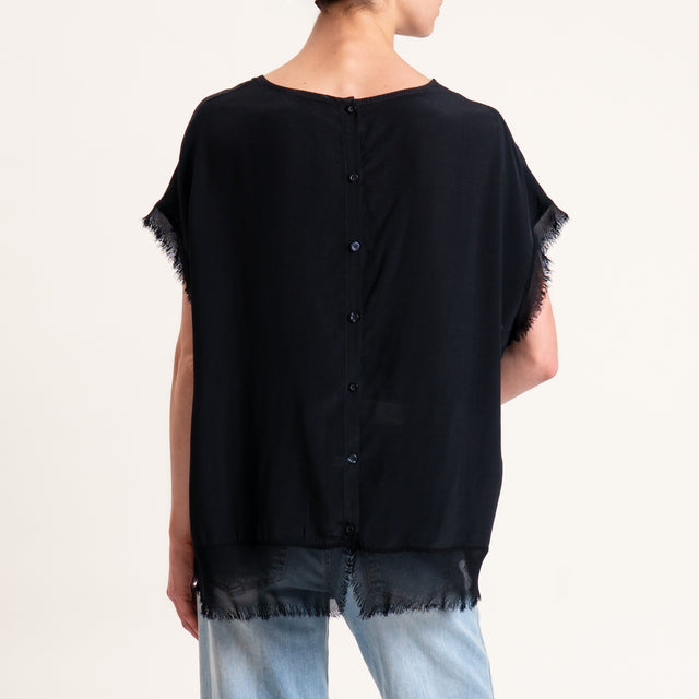Zeroassoluto-Blusa in viscosa bordi sfrangiati bottoni dietro - nero