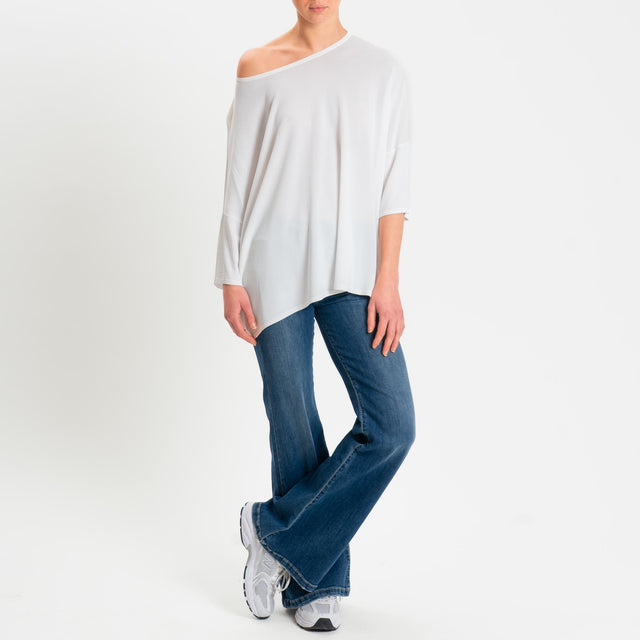 Zeroassoluto-Maglia over manica scesaZeroassoluto-Maglia over scollo barca manica 3/4