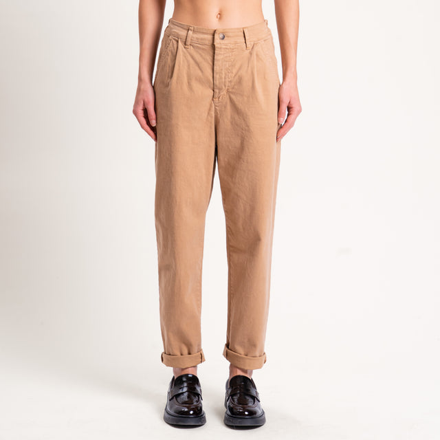 Zeroassoluto-Pantalone LOLA elastico dietro cotone elasticizzato - camel