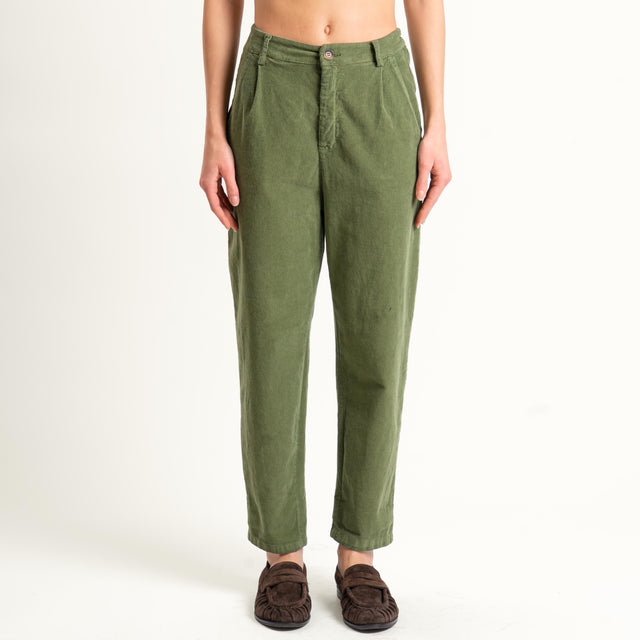 Zeroassoluto-Pantalone LOLA velluto boyfriend - oliva