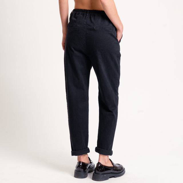 Zeroassoluto-Pantalone LOLA elastico dietro cotone elasticizzato - nero