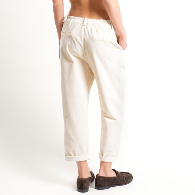 Zeroassoluto-Pantalone LORY velluto millerighe tessuto elasticizzato - burro