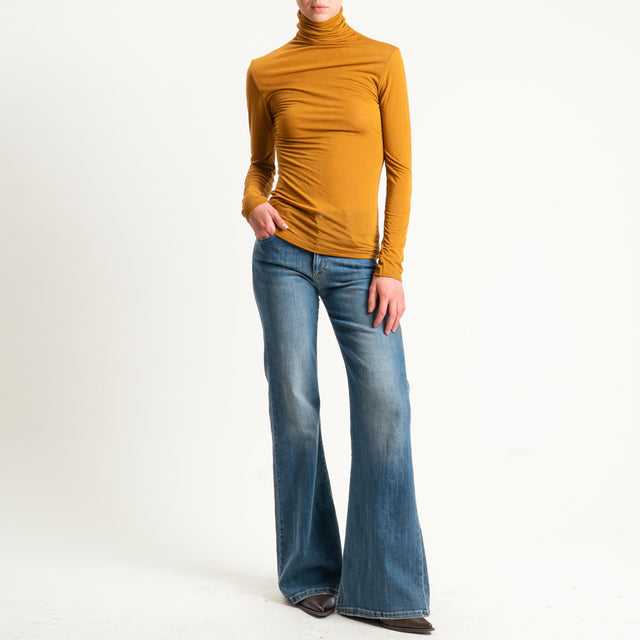 Zeroassoluto-T-shirt sottile collo alto MISTO CASHMERE - mostarda
