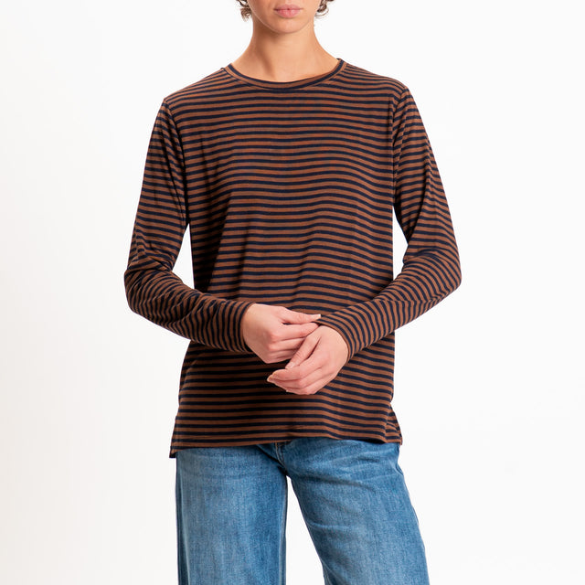 Zeroassoluto-T-shirt girocollo righe in jersey - tabacco/blu