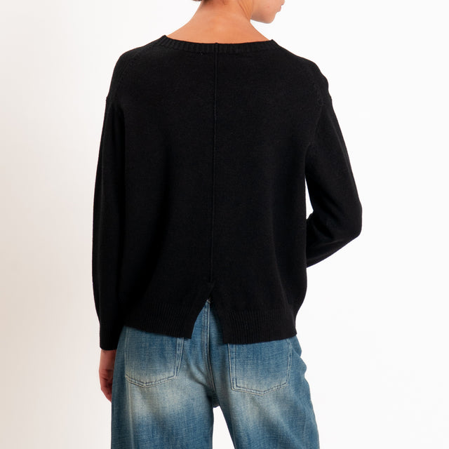 Zeroassoluto-Maglia girocollo spacco dietro - Nero