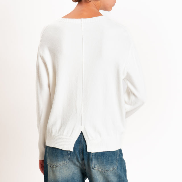 Zeroassoluto-Maglia girocollo spacco dietro - panna