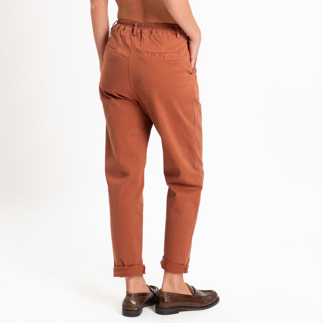 Zeroassoluto-Pantalone LOLA elastico dietro - rust