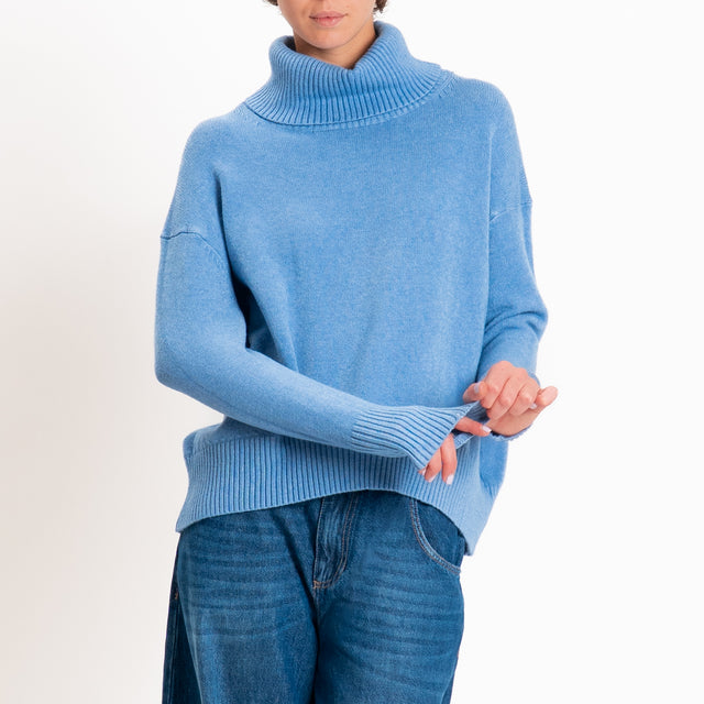 Zeroassoluto-Maglia collo alto - jeans