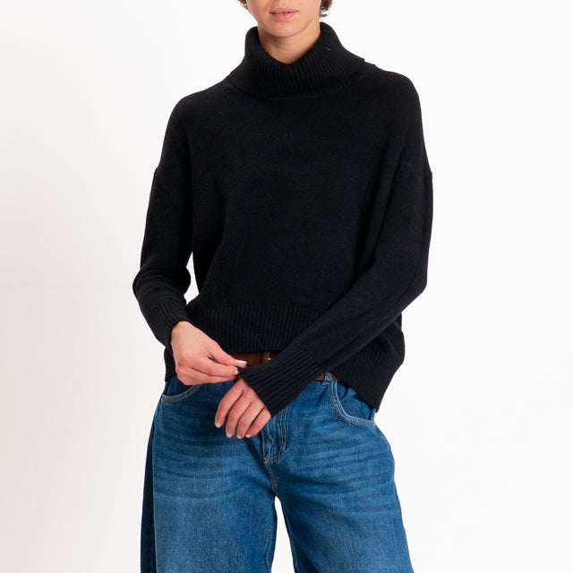 Zeroassoluto-Maglia collo alto - nero