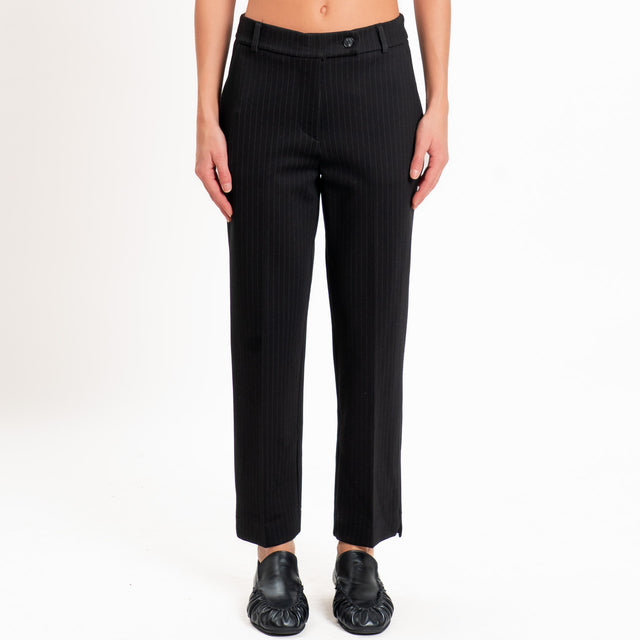 Zeroassoluto-Pantalone BATY gessato punto milano - nero/antracite