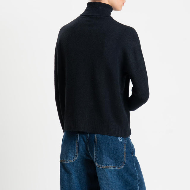 Zeroassoluto-Maglia soft hand collo alto bordi a coste - nero