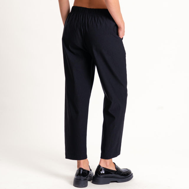 Zeroassoluto-Pantalone BILLY baggy tessuto elastico - nero