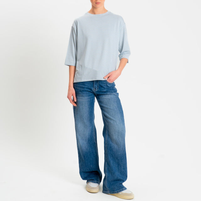 Zeroassoluto-T-shirt CLARY righe in jersey girocollo manica 3/4 - celeste/latte