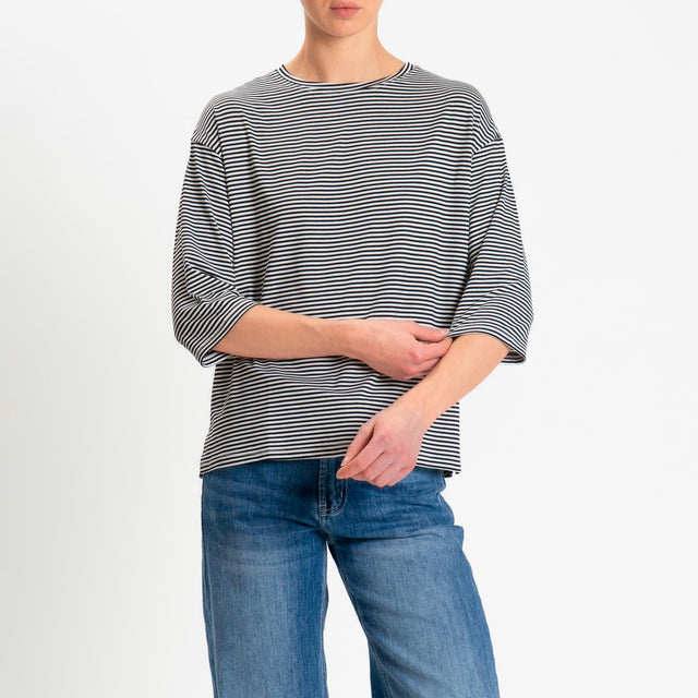 Zeroassoluto-T-shirt CLARY righe in jersey girocollo manica 3/4 - nero/latte