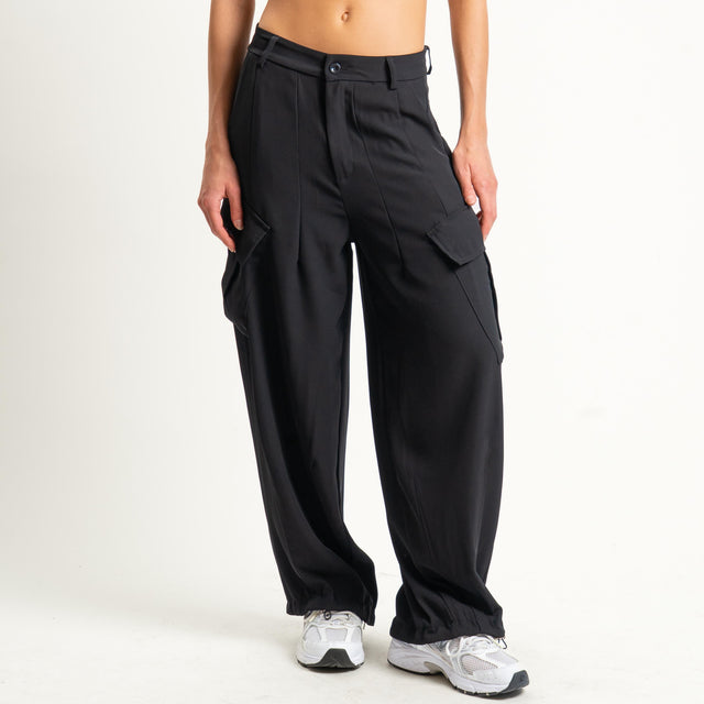 Zeroassoluto-Pantalone GIORDY cargo tessuto fluido - nero