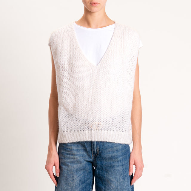 Zeroassoluto-Maglia mohair scollo a v smanicata - burro