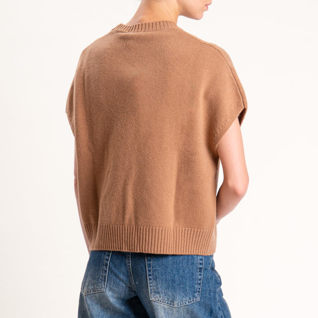 Zeroassoluto-Maglia smanicata 100% lana - camel