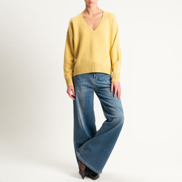 Zeroassoluto-Maglia 100% lana scatola scollo a v - giallo