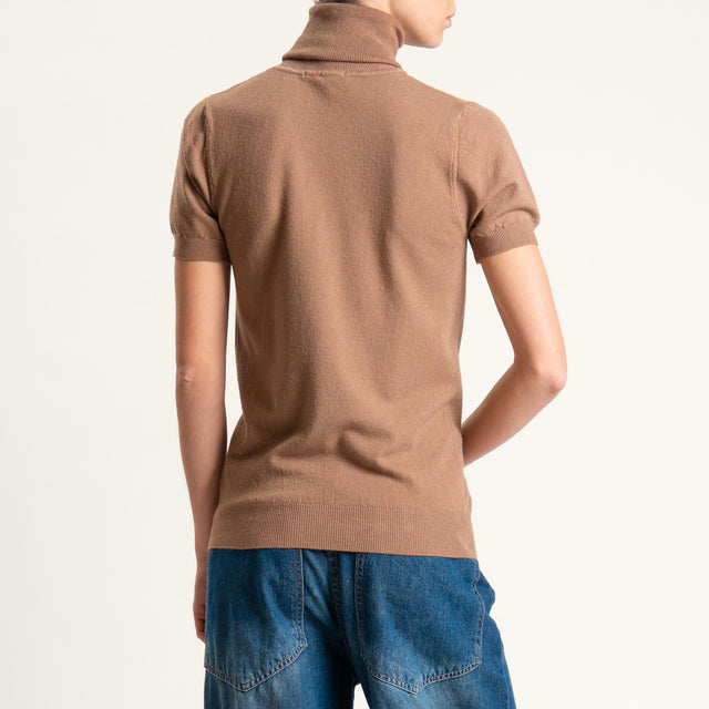 Zeroassoluto-Maglia collo alto mezza manica - camel