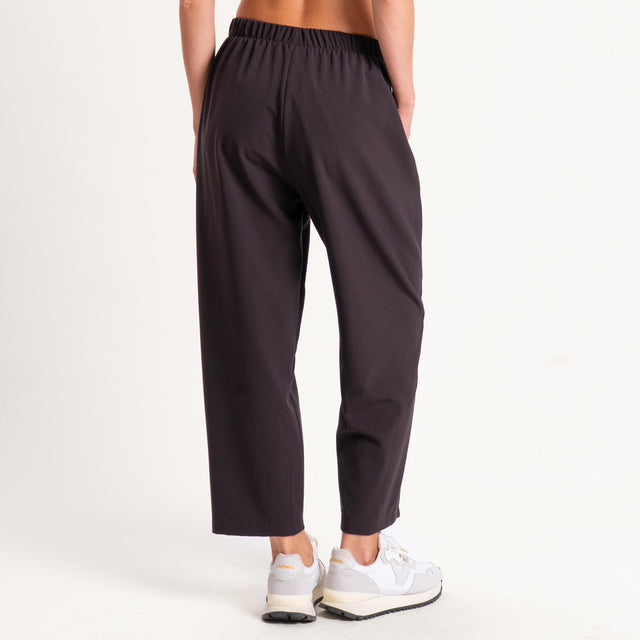 Zeroassoluto-Pantalone LIANA comfort elasticizzato - moro