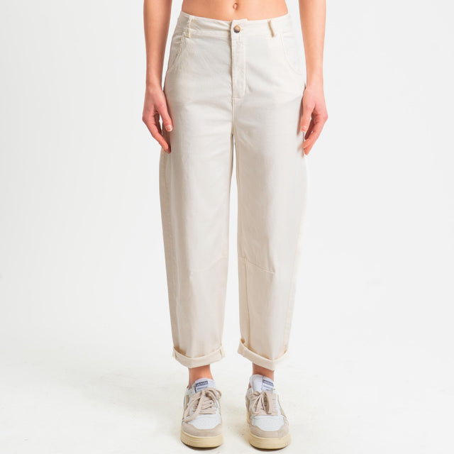 Zeroassoluto-Pantalone LIZ barrel cotone elasticizzato - burro
