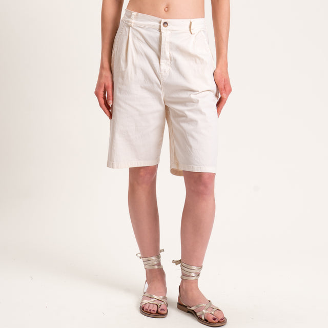 Zeroassoluto-Bermuda LORA cotone elastico dietro - burro