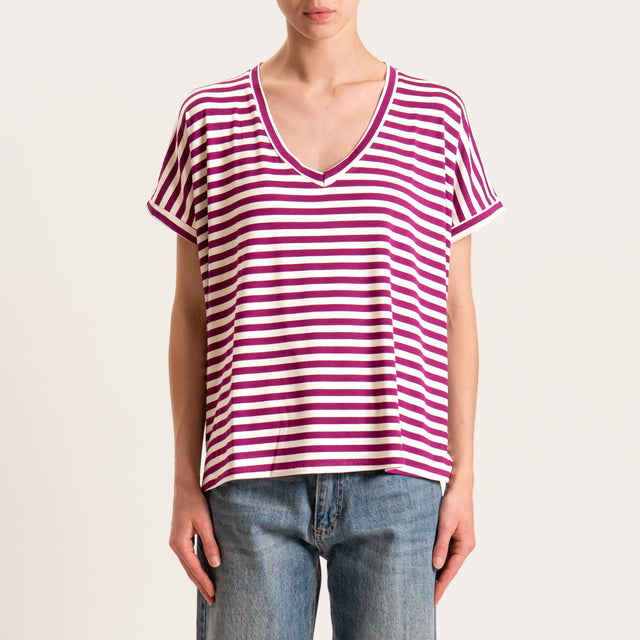 Zeroassoluto-T-shirt righe scollo a v in jersey - latte/magenta