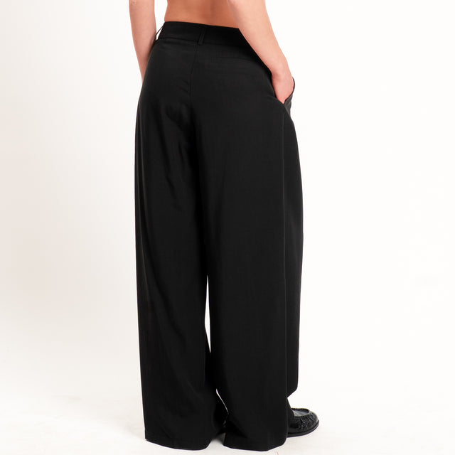 Zeroassoluto-Pantalone wide leg con pinces tencel fibra naturale - nero