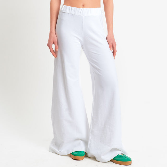 Zeroassoluto-Pantalone bootcut fit felpa light - bianco