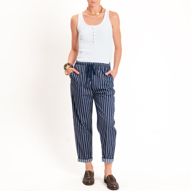 Zeroassoluto-Pantalone BAYA con elastico fantasia - righe blu/bianco