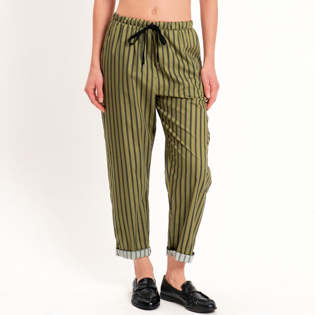Zeroassoluto-Pantalone BAYA con elastico fantasia - righe olive/nero