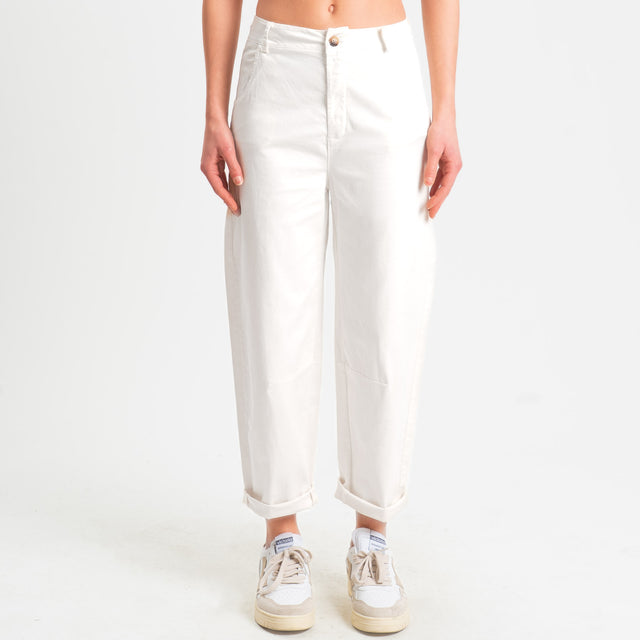 Zeroassoluto-Pantalone LIZ barrel cotone elasticizzato - bianco