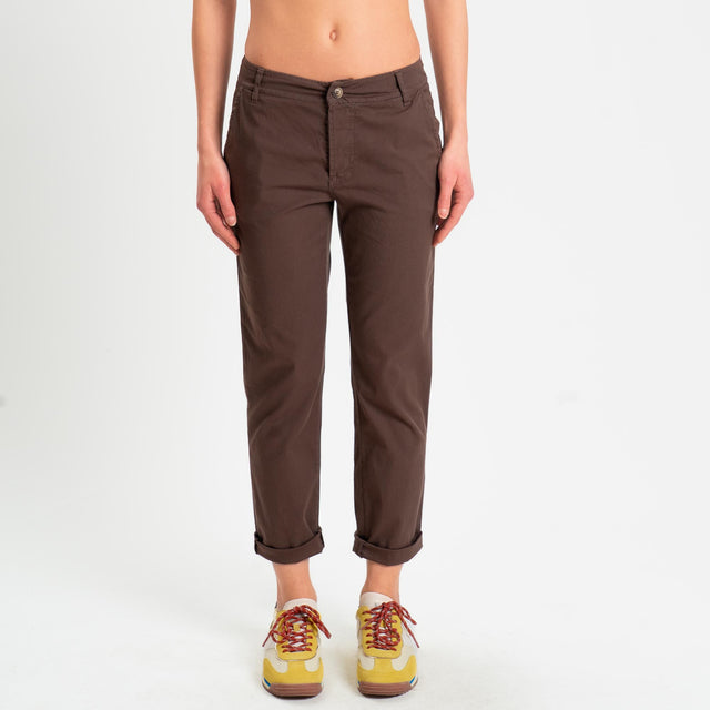 Zeroassoluto- Pantalone LOIS chino cotone elastici - choco
