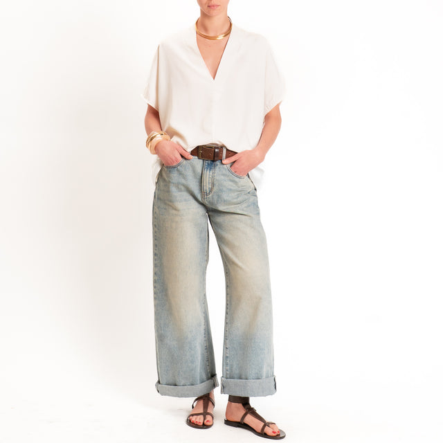 Zeroassoluto-Blusa LUDO misto lino scollo v - burro