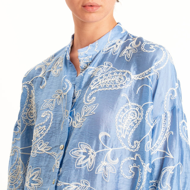 Zeroassoluto-Camicia MAIA mussola in lyocel - ricami azzurro/bianco