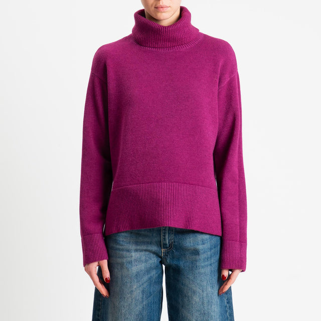 Zeroassoluto-Maglia scatola collo ad anello fondo cannolé - ciclamino