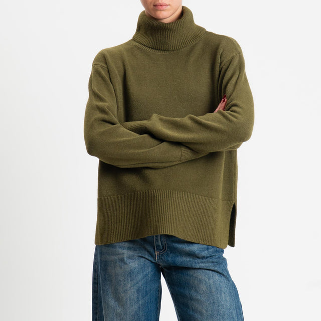 Zeroassoluto-Maglia scatola collo ad anello fondo cannolé - olio